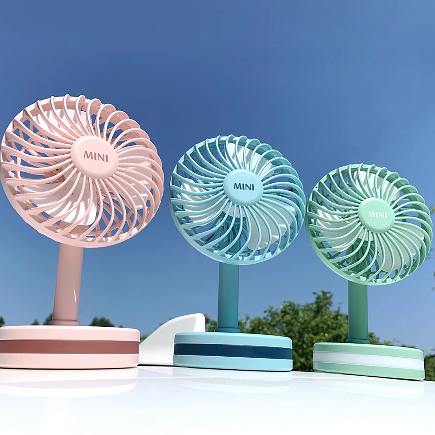 Portable Fan Desk Fan Small Fan Mini Fan Portable Desktop Small Fan Mini Handheld Fan with Led Light Holder Usb Rechargeable Desktop Fan Portable Fan Home Office Travel