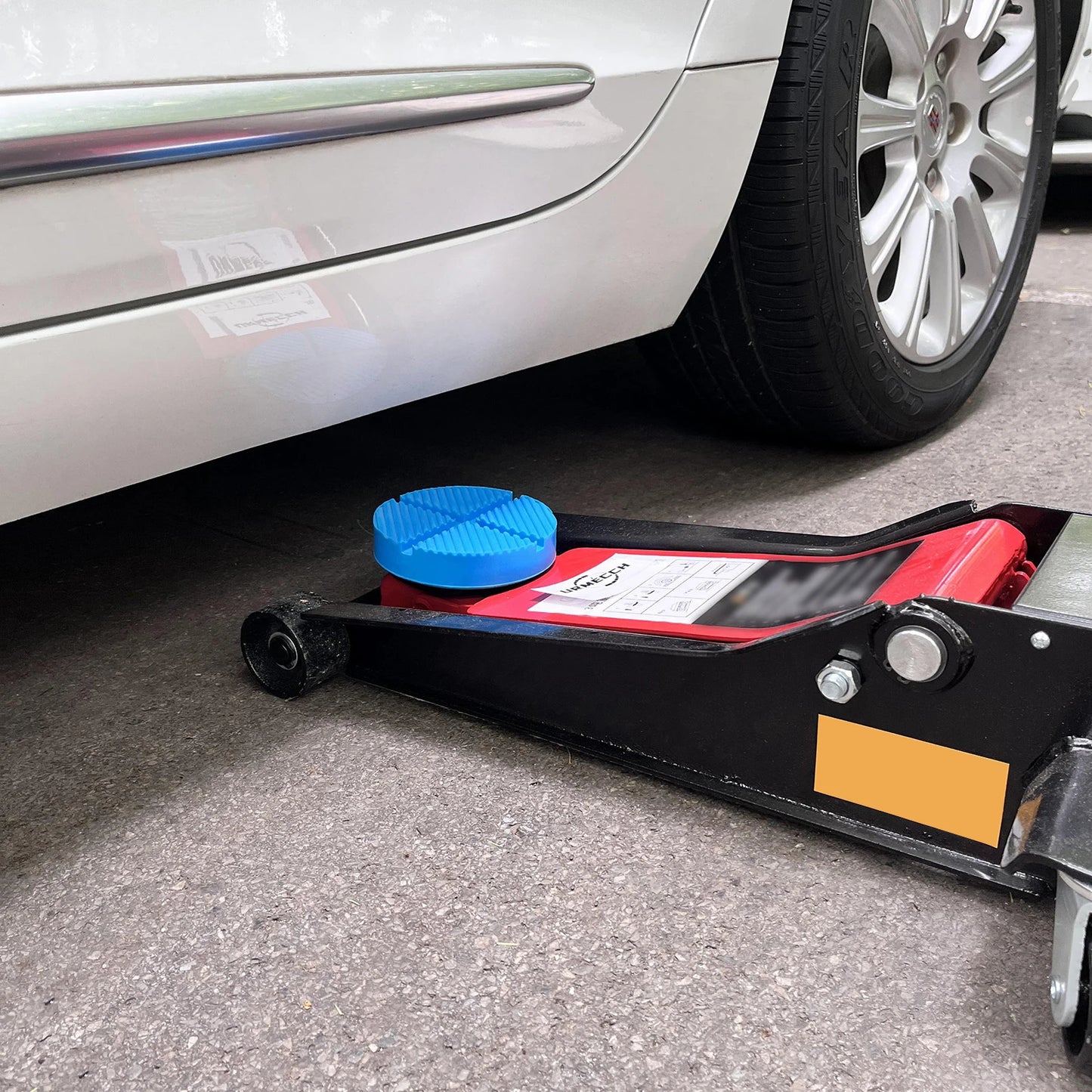 Universal Car Lift Jack Stand Rubber Pads Frame Protector Adapter Floor Slotted Car Jack Rubber Pad for Lexus Subaru Fiat Volvo
